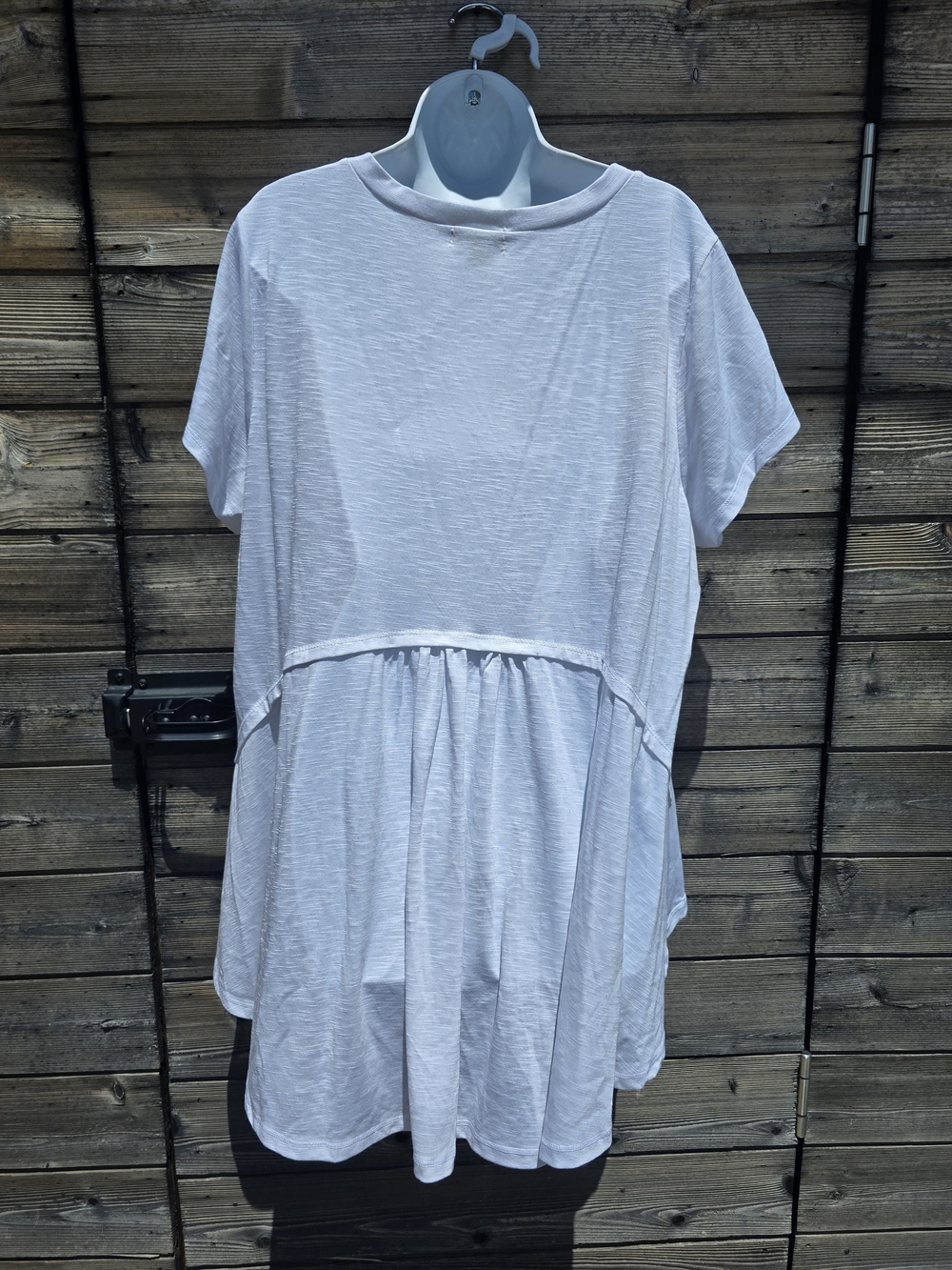ONE WORLD White V-Neck Paisley Graphic Tee with Blue and Gold Accents - Picture 3 of 3